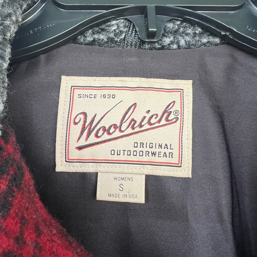 Woolrich Woman’s Red & Black Plaid Full Zip Wool Jacket with Pockets Size Small - Picture 5 of 7